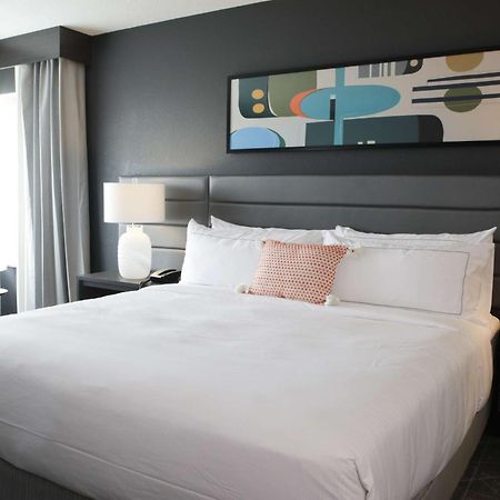 The Rewind West Des Moines, Tapestry Collection By Hilton Hotell Eksteriør bilde