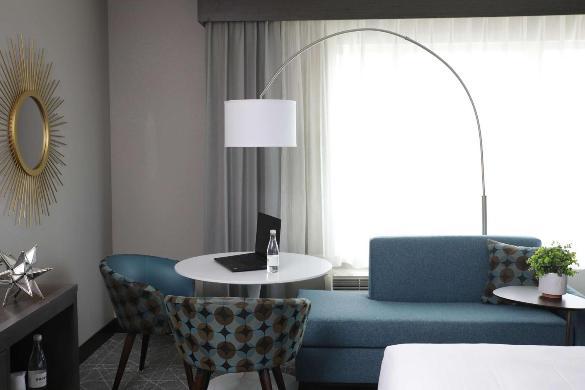 The Rewind West Des Moines, Tapestry Collection By Hilton Hotell Eksteriør bilde